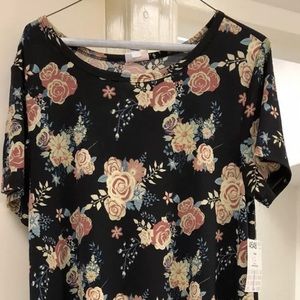 NWT Lularoe Carly Large Black with Vintage floral